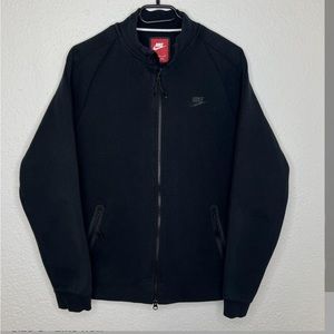 y2k black nike zip up, small mens medium women’s